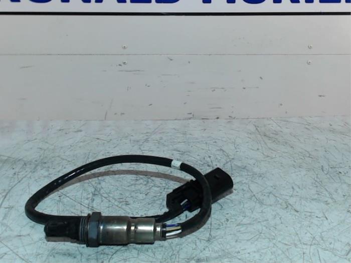 Usados Sonda Lambda Volkswagen Polo V (6R) 1.4 TDI 12V 105 Precio € 18,15 IVA incluido ofrecido por Automaterialen Ronald Morien B.V.