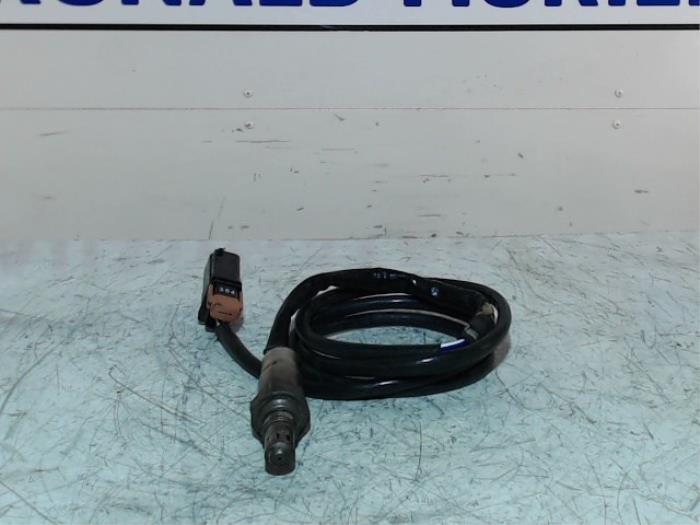 Usados Sonda Lambda Volkswagen Polo V (6R) 1.4 TDI 12V 105 Precio € 30,25 IVA incluido ofrecido por Automaterialen Ronald Morien B.V.