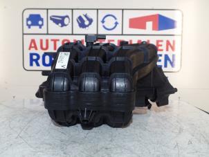 Used Intake manifold Opel Karl 1.0 12V Price € 75,00 Margin scheme offered by Automaterialen Ronald Morien B.V.