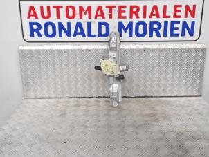 Used Rear door window mechanism 4-door, right Ford Focus 3 Wagon 1.0 Ti-VCT EcoBoost 12V 125 Price € 79,00 Margin scheme offered by Automaterialen Ronald Morien B.V.