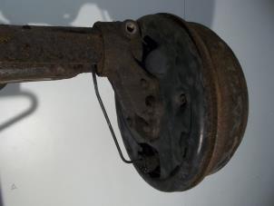 Used Rear-wheel drive axle Opel Movano (4A1; 4A2; 4B2; 4B3; 4C2; 4C3) 2.5 D Price € 250,00 Margin scheme offered by Automaterialen Ronald Morien B.V.