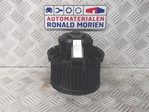 Used Heating and ventilation fan motor Ford Fiesta 6 (JA8) Price € 19,00 Margin scheme offered by Automaterialen Ronald Morien B.V.