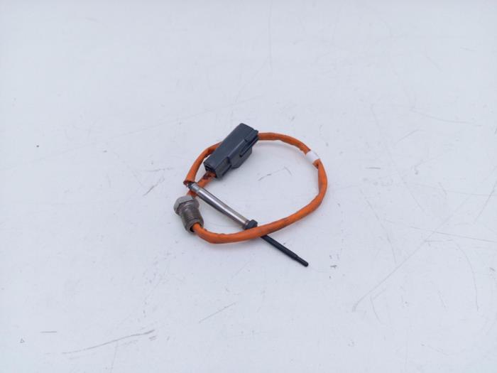 Usagé Sensor température d’échappement Ford Fiesta 6 (JA8) 1.5 TDCi Prix € 35,00 Règlement à la marge proposé par Automaterialen Ronald Morien B.V.