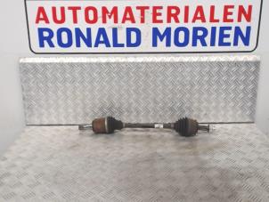 Usagé Arbre de transmission avant gauche Opel Adam Prix € 30,00 Règlement à la marge proposé par Automaterialen Ronald Morien B.V.