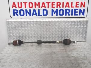 Usagé Arbre de transmission avant droit Opel Adam Prix € 29,00 Règlement à la marge proposé par Automaterialen Ronald Morien B.V.