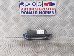 Used Alarm sensor Volkswagen Transporter T6 Price € 65,00 Margin scheme offered by Automaterialen Ronald Morien B.V.