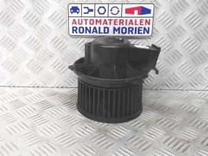 Używane Silnik wentylatora nagrzewnicy Peugeot 206+ (2L/M) 1.4 XS Cena € 59,00 Procedura marży oferowane przez Automaterialen Ronald Morien B.V.