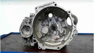 Overhauled Gearbox Volkswagen Touran (1T1/T2) 1.9 TDI 105 Euro 3 Price € 1.149,50 Inclusive VAT offered by Automaterialen Ronald Morien B.V.