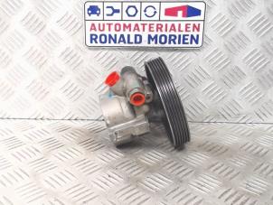 Używane Pompa wspomagania kierownicy Peugeot 206+ (2L/M) 1.4 XS Cena € 75,00 Procedura marży oferowane przez Automaterialen Ronald Morien B.V.