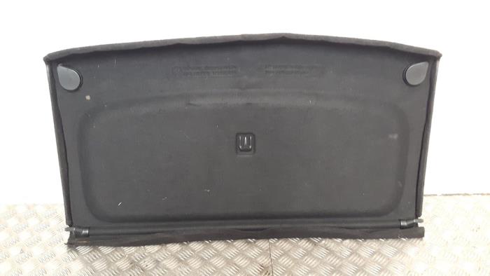 Parcel shelf from a Volkswagen Golf IV (1J1) 1.9 TDI 110 2000