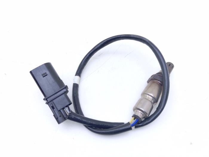 Lambda probe from a Volkswagen Polo V (6R) 1.4 TDI DPF BlueMotion technology 2016