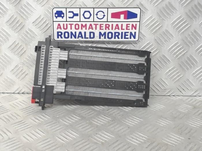 Elemento de calefacción calefactor de un Opel Insignia 2016