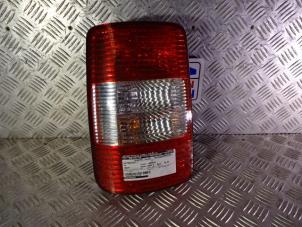 Used Taillight, left Volkswagen Caddy III (2KA,2KH,2CA,2CH) Price € 29,00 Margin scheme offered by Automaterialen Ronald Morien B.V.
