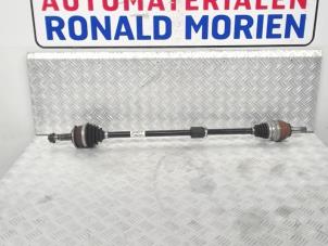 Used Front drive shaft, right Opel Astra J (PC6/PD6/PE6/PF6) 1.6 16V Ecotec Price € 95,00 Margin scheme offered by Automaterialen Ronald Morien B.V.