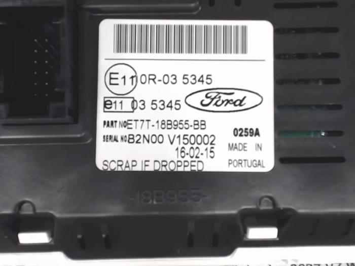 Display Multi Media control unit from a Ford Courier 2015