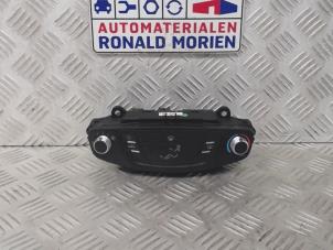 Usados Panel de control de calefacción Ford Courier Precio € 65,00 Norma de margen ofrecido por Automaterialen Ronald Morien B.V.