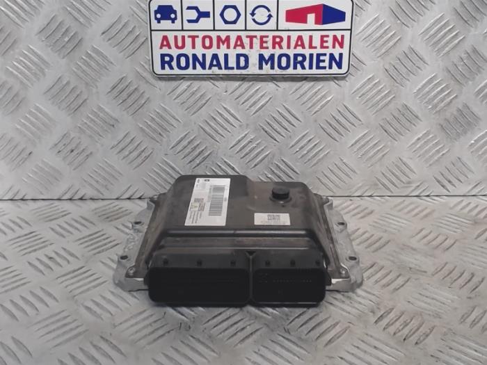 Used Engine management computer Opel Meriva (B) 1.7 CDTI 16V Price € 175,00 Margin scheme offered by Automaterialen Ronald Morien B.V.