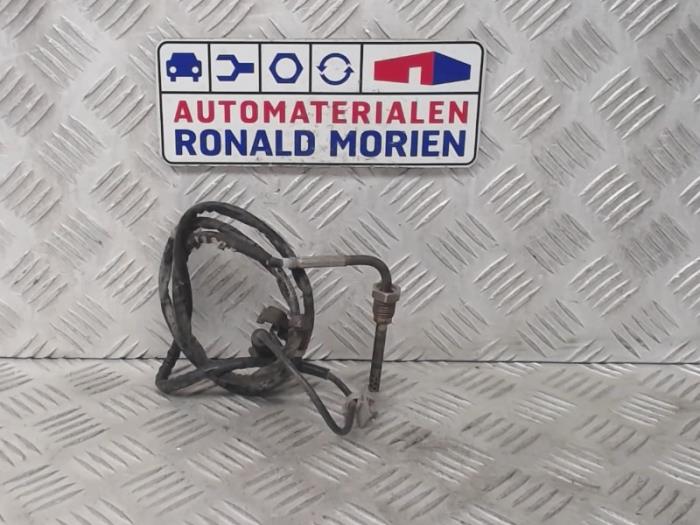 Usagé Sensor température d’échappement Opel Meriva (B) 1.7 CDTI 16V Prix € 49,00 Règlement à la marge proposé par Automaterialen Ronald Morien B.V.