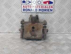 Used Rear brake calliper, right Mitsubishi Pajero Price € 125,00 Margin scheme offered by Automaterialen Ronald Morien B.V.