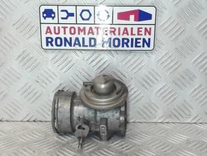 Used EGR valve Volkswagen Transporter T5 1.9 TDi Price € 49,00 Margin scheme offered by Automaterialen Ronald Morien B.V.