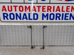 Used Anti-roll bar guide Ford Focus Price € 30,00 Margin scheme offered by Automaterialen Ronald Morien B.V.