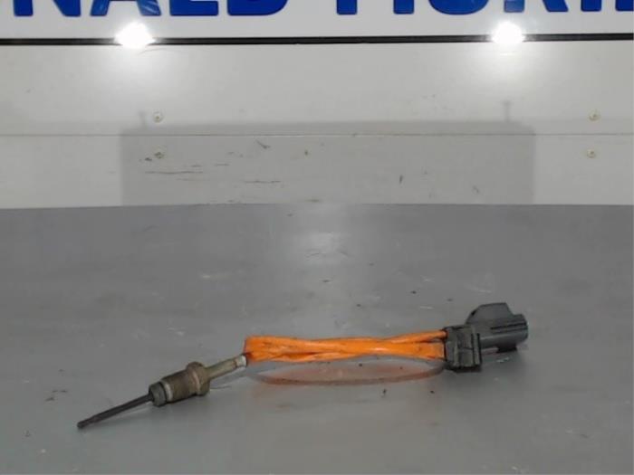 Usagé Sensor température d’échappement Ford Transit 2.0 TDCi 16V Eco Blue 130 Prix € 36,30 Prix TTC proposé par Automaterialen Ronald Morien B.V.