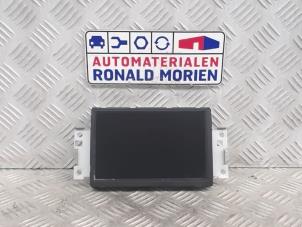 Usados Controlador de pantalla multimedia Volvo V60 I (FW/GW) 2.4 D4 20V AWD Precio € 149,00 Norma de margen ofrecido por Automaterialen Ronald Morien B.V.