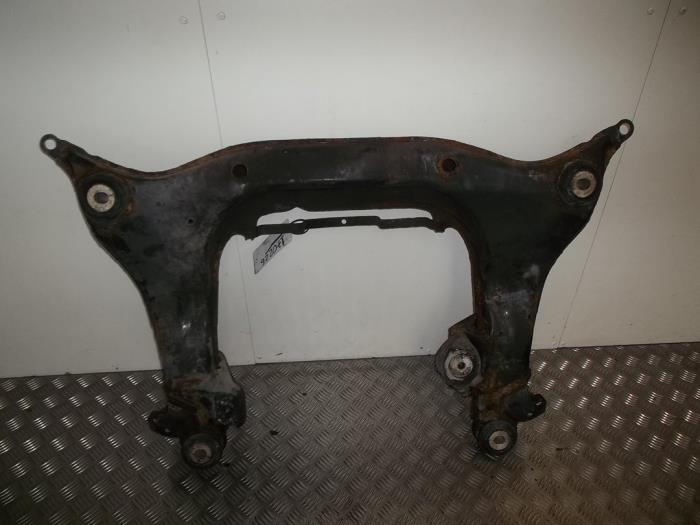 Subframe Audi A4 1.6 - 8D0399313AM ADP