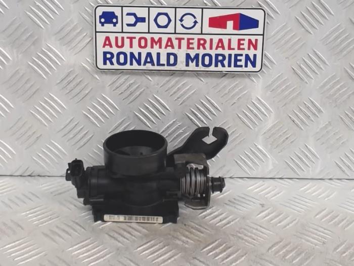 Gebrauchte Drosselklappengehäuse Ford Focus 1 Wagon 1.4 16V Preis € 19,00 Margenregelung angeboten von Automaterialen Ronald Morien B.V.