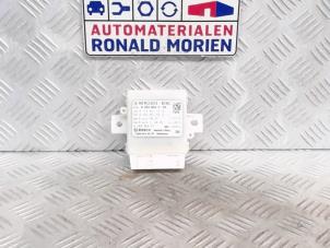 Używane Modul czujników parkowania Mercedes C (W204) 2.2 C-220 CDI 16V BlueEFFICIENCY Cena € 59,00 Procedura marży oferowane przez Automaterialen Ronald Morien B.V.