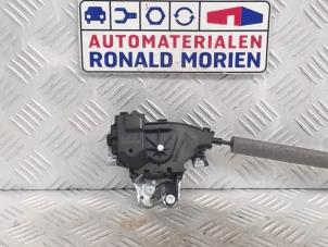 Used Boot lid lock mechanism Mercedes C (W204) 2.2 C-220 CDI 16V BlueEFFICIENCY Price € 45,00 Margin scheme offered by Automaterialen Ronald Morien B.V.