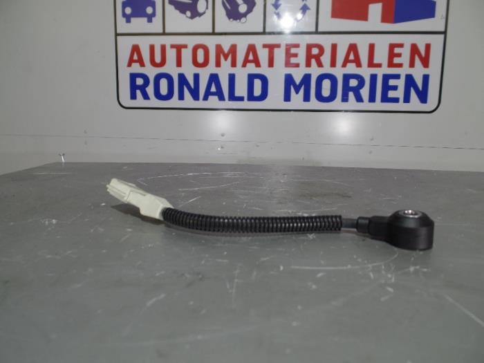 Nya Knackningssensor Volkswagen Golf V (1K1) 2.0 FSI 16V Pris € 25,00 Inklusive moms erbjuds av Automaterialen Ronald Morien B.V.