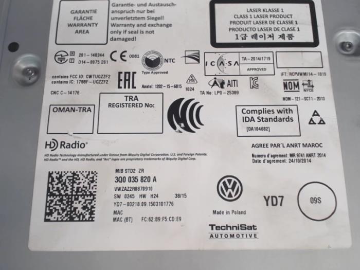 Radio/Lecteur CD d'un Volkswagen Polo V (6R)  2016