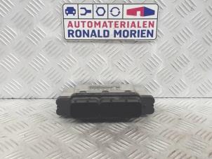 Usados Ordenador de gestión de motor Volkswagen Polo V (6R) Precio € 145,00 Norma de margen ofrecido por Automaterialen Ronald Morien B.V.