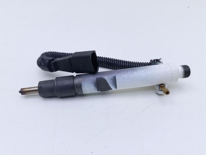 Usagé Injecteurs Volkswagen Divers Prix € 60,50 Prix TTC proposé par Automaterialen Ronald Morien B.V.