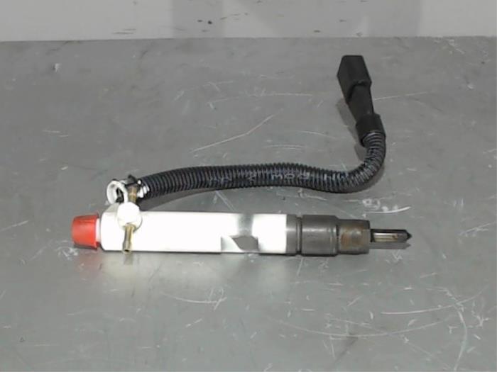Usagé Injecteurs Volkswagen Divers Prix € 60,50 Prix TTC proposé par Automaterialen Ronald Morien B.V.
