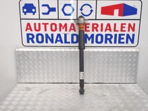Używane Amortyzator prawy tyl Audi A1 Cena € 29,00 Procedura marży oferowane przez Automaterialen Ronald Morien B.V.