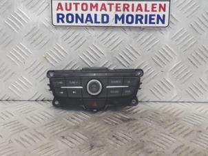 Usagé Panneau commande radio Ford Focus Prix € 33,00 Règlement à la marge proposé par Automaterialen Ronald Morien B.V.