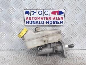 Usagé Cylindre de frein principal Volkswagen Transporter T5 1.9 TDi Prix € 30,00 Règlement à la marge proposé par Automaterialen Ronald Morien B.V.