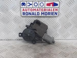 Used Door window motor Volkswagen Transporter T5 2.0 TDI DRF Price € 70,00 Margin scheme offered by Automaterialen Ronald Morien B.V.