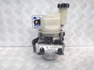 Begagnade Servostyrningspump Dacia Sandero II 1.0 Sce 12V Pris € 195,00 Marginaltabell erbjuds av Automaterialen Ronald Morien B.V.