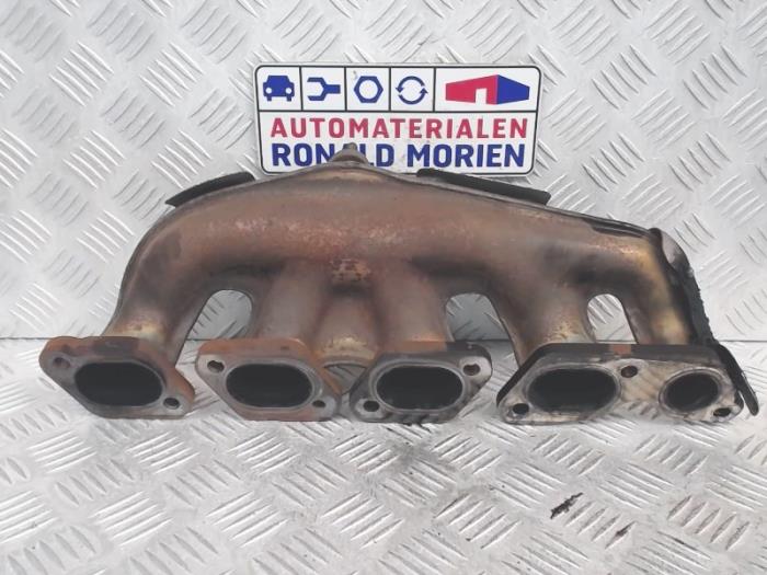 Gebrauchte Abgaskrümmer Renault Master II (FD/HD) 2.5 dCi 120 FAP Preis € 35,00 Margenregelung angeboten von Automaterialen Ronald Morien B.V.