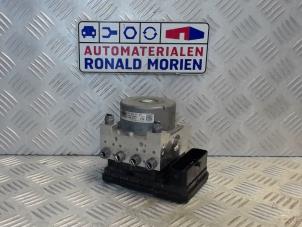 Gebrauchte ABS Pumpe Volkswagen Passat Preis € 295,00 Margenregelung angeboten von Automaterialen Ronald Morien B.V.
