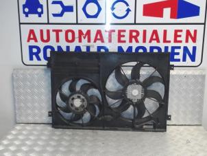 Usagé Moto ventilateur Seat Altea (5P1) 2.0 TDI 16V Prix € 49,00 Règlement à la marge proposé par Automaterialen Ronald Morien B.V.
