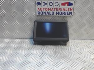 Usados Controlador de pantalla multimedia Audi A8 (D3) 3.0 TDI V6 24V Quattro Precio € 250,00 Norma de margen ofrecido por Automaterialen Ronald Morien B.V.