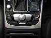 Panneau commande radio d'un Audi A6 2016