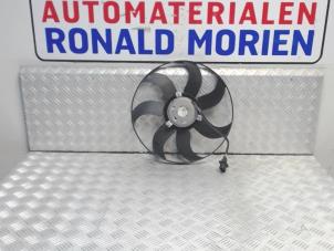 Usagé Ventilateur Volkswagen Polo V (6R) Prix € 45,00 Règlement à la marge proposé par Automaterialen Ronald Morien B.V.