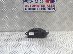 Gebrauchte Heizung Widerstand Audi A3 Preis € 15,00 Margenregelung angeboten von Automaterialen Ronald Morien B.V.