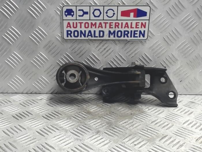 Usagé Support moteur Toyota Yaris III (P13) 1.5 16V Dual VVT-iE Prix € 25,00 Règlement à la marge proposé par Automaterialen Ronald Morien B.V.