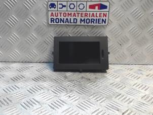 Usagé Display Multimédia unité de réglage Renault Megane III Coupe (DZ) 1.5 dCi 110 Prix € 145,00 Règlement à la marge proposé par Automaterialen Ronald Morien B.V.